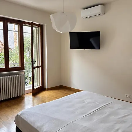 Giuditta Apartment *